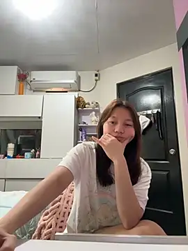 Snapshot of asianmystery203 chatting on 14, 11, 2025 asianmystery203 online show from 14, 11, 2025