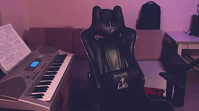 Sweetparker online show from 11, 1, 2025