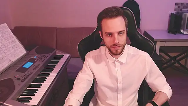 Sweetparker online show from 18, 2, 2025