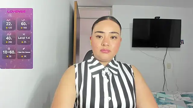 Snapshot of ReyleDoll chatting on 15, 7, 2026 ReyleDoll online show from 15, 7, 2026