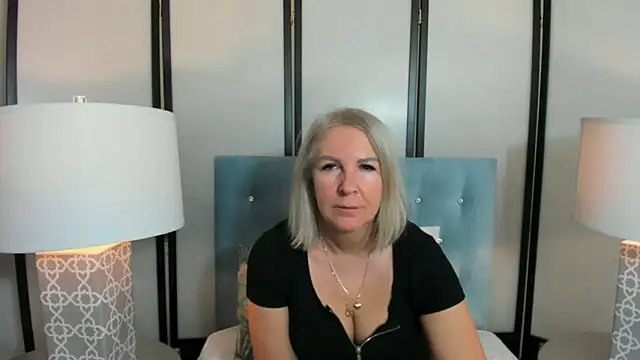 Snapshot of EricaTop chatting on 22, 12, 2024 EricaTop online show from 22, 12, 2024