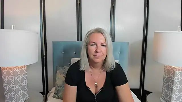 Snapshot of EricaTop chatting on 20, 3, 2025 EricaTop online show from 20, 3, 2025