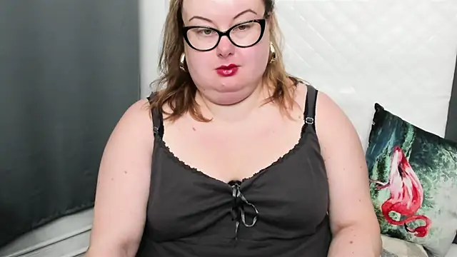 Snapshot of dirtyBonnie chatting on 22, 12, 2024 dirtyBonnie online show from 22, 12, 2024