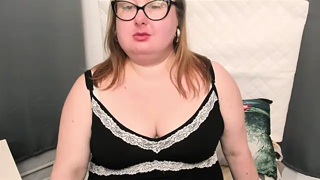 Snapshot of dirtyBonnie chatting on 24, 1, 2025 dirtyBonnie online show from 24, 1, 2025