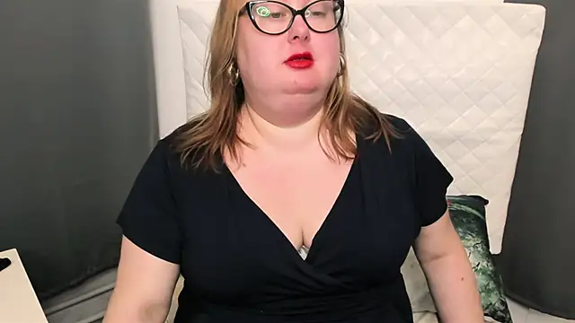 Snapshot of dirtyBonnie chatting on 25, 1, 2025 dirtyBonnie online show from 25, 1, 2025