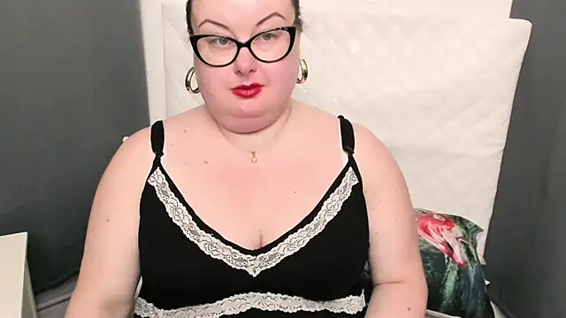 Snapshot of dirtyBonnie chatting on 7, 2, 2025 dirtyBonnie online show from 7, 2, 2025