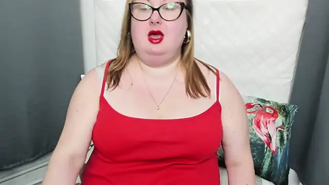 Snapshot of dirtyBonnie chatting on 15, 2, 2025 dirtyBonnie online show from 15, 2, 2025
