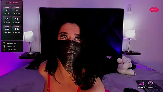 Zafira Alabi online show from 15, 2, 2025