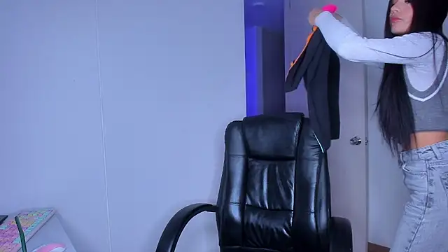 Lisegg  online show from 17, 4, 2026