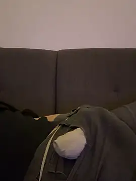 Snapshot of LionBoy1976 chatting on 2, 11, 2025 LionBoy1976 online show from 2, 11, 2025