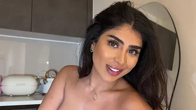 ArabicBarbie online show from 17, 12, 2025