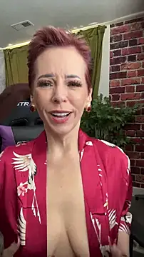 RubyLynne online show from 4, 4, 2026