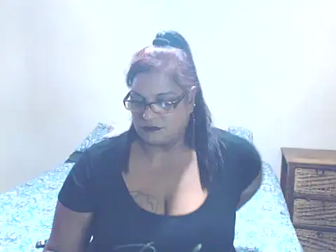 sexylax17 online show from 3, 6, 2026