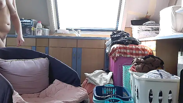 SexyAmanda32 online show from 9, 3, 2026