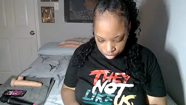 Sexymona1218 online show from 22, 10, 2025