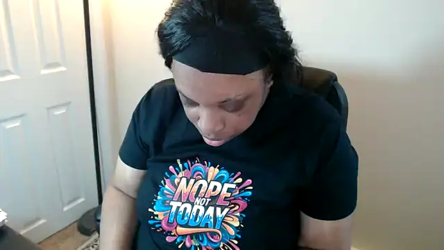 Sexymona1218 online show from 3, 3, 2026