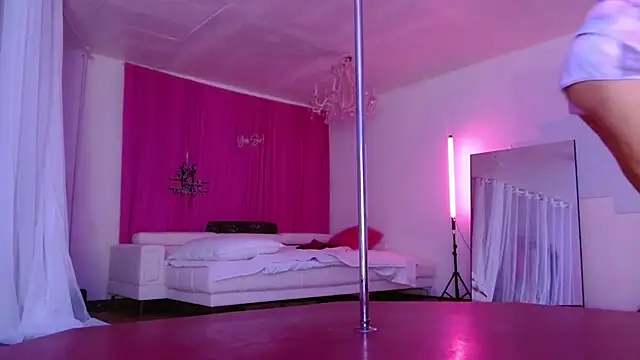 Snapshot of Sweet-Ginger chatting on 2, 10, 2025 Sweet-Ginger online show from 2, 10, 2025