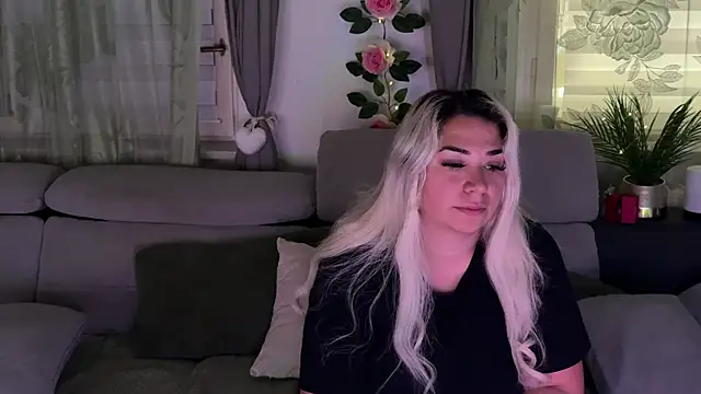 Monageil online show from 1, 10, 2025