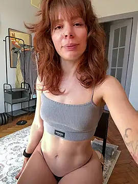 Snapshot of Oopsfoxy chatting on 30, 6, 2026 Oopsfoxy online show from 30, 6, 2026
