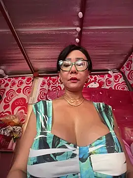 Snapshot of sweetieme chatting on 10, 6, 2026 sweetieme online show from 10, 6, 2026