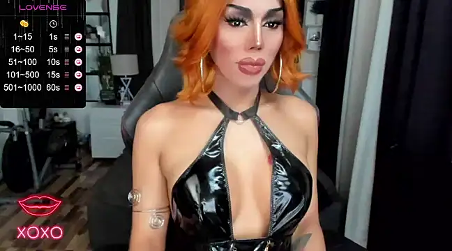 Snapshot of Forever_MissCandace chatting on 12, 12, 2024 Forever MissCandace online show from 12, 12, 2024