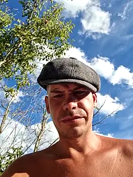 viraglaci18xh online show from 17, 9, 2025