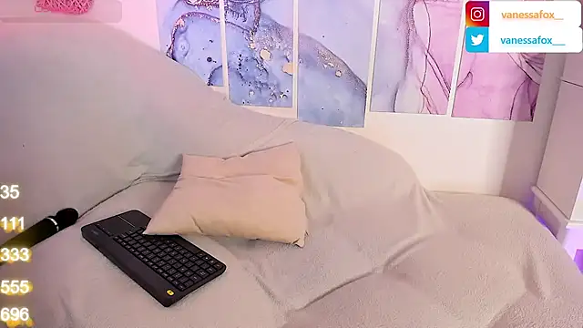 VanessaFox   online show from 6, 1, 2025