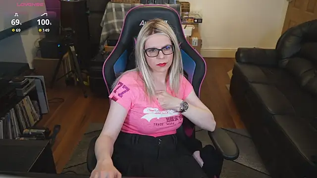 KelseyCobalt online show from 17, 10, 2025