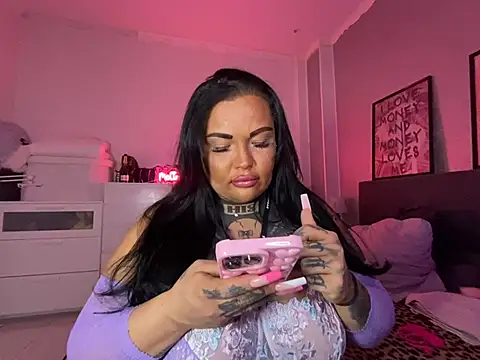  MelinaCurves  online show from 8, 2, 2025