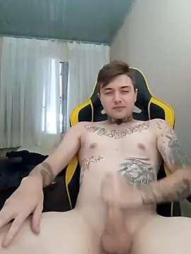 Snapshot of DanielMagains chatting on 7, 3, 2025 DanielMagains online show from 7, 3, 2025