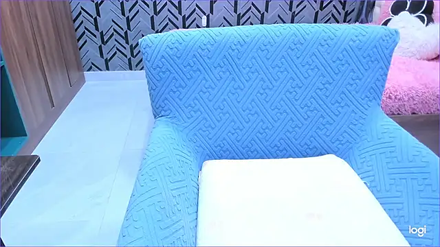 Snapshot of Toyota_Motor_Corporation chatting on 1, 11, 2025 Toyota Motor Corporation online show from 1, 11, 2025