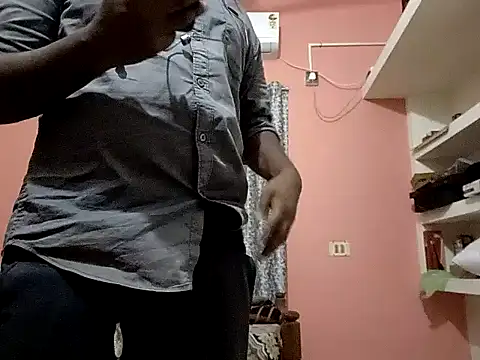 Snapshot of Aneesh007m chatting on 22, 10, 2025 Aneesh007m online show from 22, 10, 2025