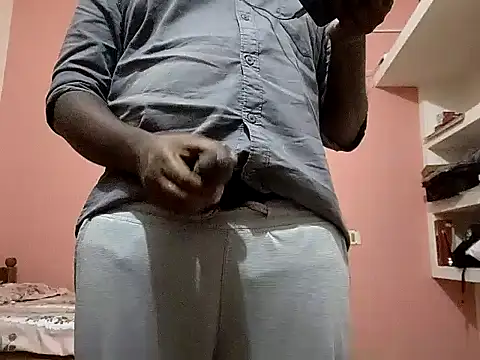 Snapshot of Aneesh007m chatting on 14, 11, 2025 Aneesh007m online show from 14, 11, 2025