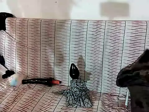 Snapshot of sissyslutbg chatting on 3, 11, 2025 sissyslutbg online show from 3, 11, 2025