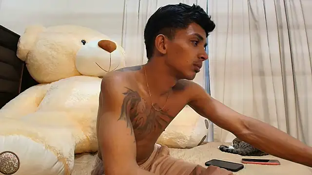 Snapshot of _dannyaldana_ chatting on 28, 1, 2025  dannyaldana  online show from 28, 1, 2025