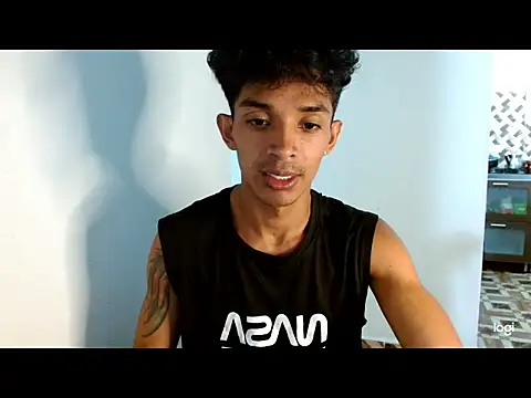 Snapshot of _dannyaldana_ chatting on 24, 10, 2025  dannyaldana  online show from 24, 10, 2025
