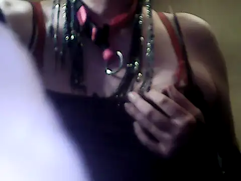 sissy sarah69 online show from 5, 10, 2025