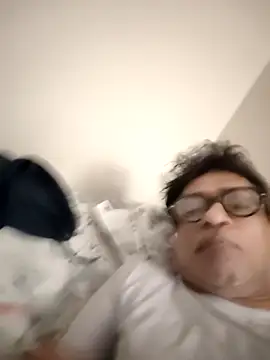 iamkahn 44 online show from 25, 3, 2026