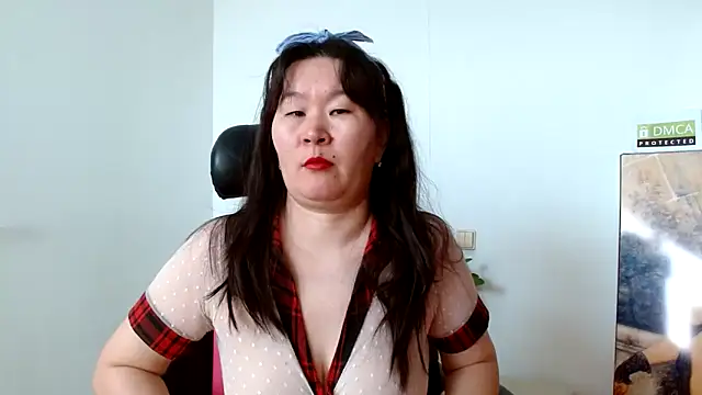 Akira xx online show from 13, 3, 2025