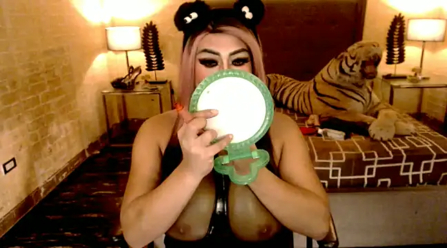 Snapshot of LavictoriaFox chatting on 30, 1, 2025 LavictoriaFox online show from 30, 1, 2025