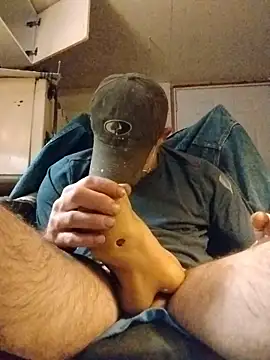 ROBERT0516 online show from 22, 11, 2025