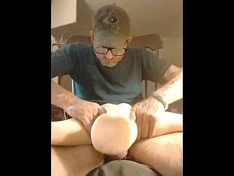 ROBERT0516 online show from 3, 12, 2025