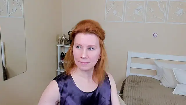 FoxySophia online show from 5, 2, 2025