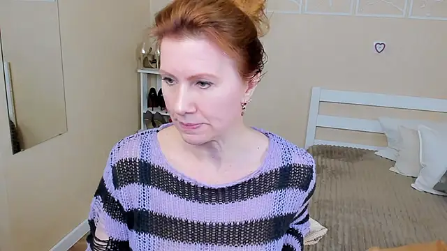 FoxySophia online show from 2, 3, 2025