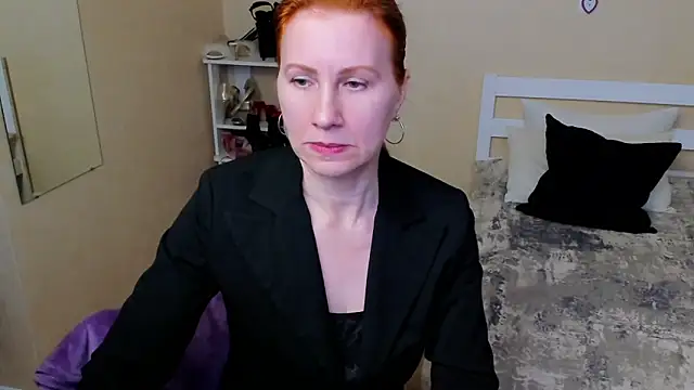 FoxySophia online show from 21, 10, 2025