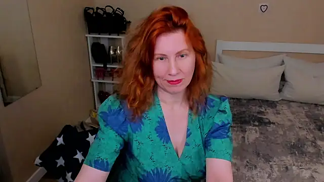 FoxySophia online show from 12, 6, 2026