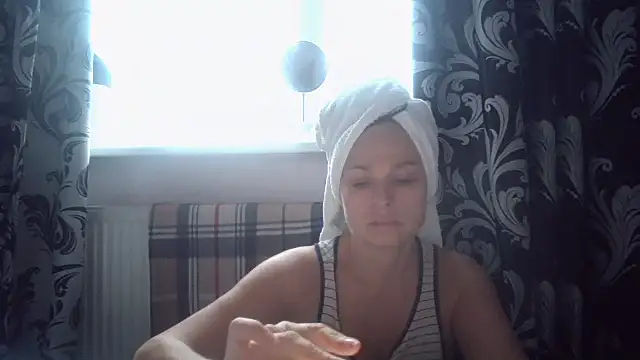 LindaStarS online show from 10, 11, 2025