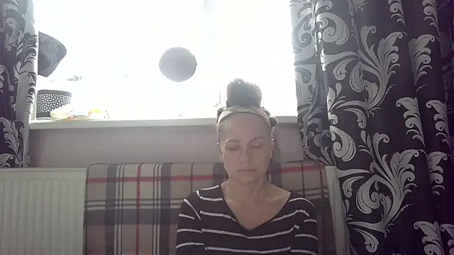 LindaStarS online show from 21, 4, 2026