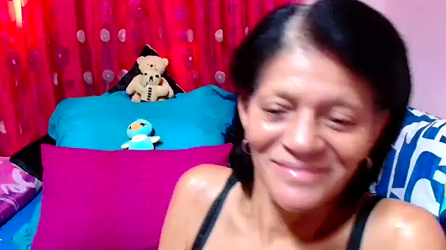 Snapshot of SLUTTYROXY chatting on 27, 9, 2025 SLUTTYROXY online show from 27, 9, 2025