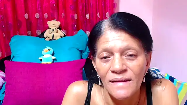 Snapshot of SLUTTYROXY chatting on 29, 9, 2025 SLUTTYROXY online show from 29, 9, 2025